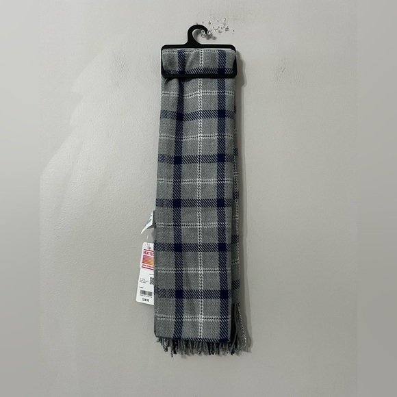 NEW HEATTECH SCARF - Picture 4 of 5